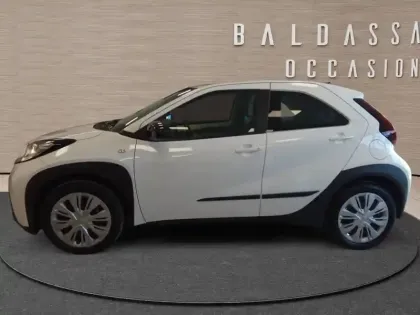 Photo 31 Toyota Aygo  X 1.0 VVT-i 72