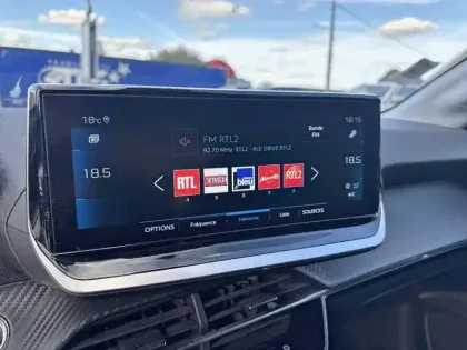 Photo 9 Peugeot 208  BlueHDi 100 S&S BVM6