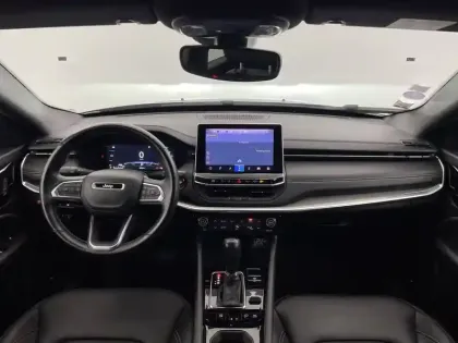 Photo 29 Jeep Compass  1.3 GSE T4 240 ch PHEV AT6 4xe eAWD