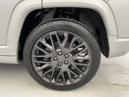 Photo 15 Jeep Compass  1.3 GSE T4 240 ch PHEV AT6 4xe eAWD