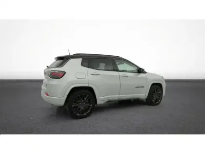Photo 8 Jeep Compass  1.3 GSE T4 240 ch PHEV AT6 4xe eAWD