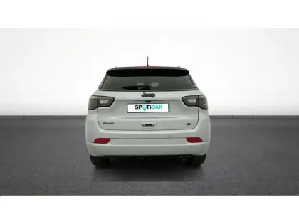 Photo 6 Jeep Compass  1.3 GSE T4 240 ch PHEV AT6 4xe eAWD