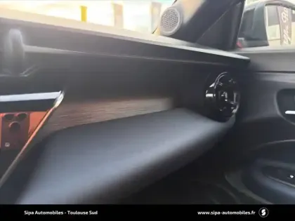 Photo 27 Alfa Romeo Junior  1.2 Ibrida 145 ch eDCT6