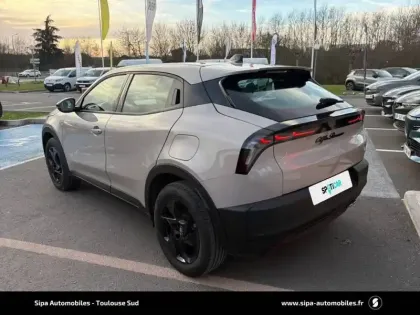 Photo 6 Alfa Romeo Junior  1.2 Ibrida 145 ch eDCT6