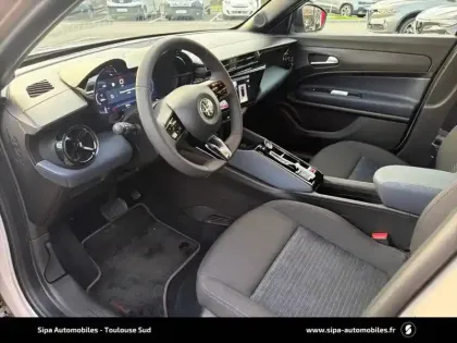 Photo 12 Alfa Romeo Junior  1.2 Ibrida 145 ch eDCT6