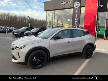 Photo 7 Alfa Romeo Junior  1.2 Ibrida 145 ch eDCT6