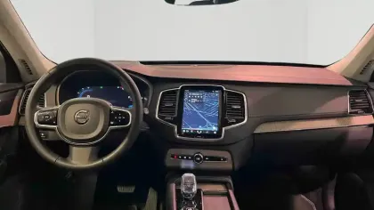 Photo 5 Volvo Xc90  Recharge T8 AWD 310+145 ch Geartronic 8 7pl
