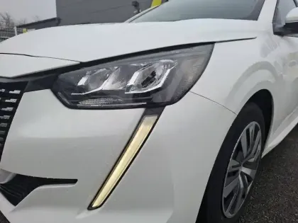 Photo 14 Peugeot 208  BlueHDi 100ch S&S BVM5