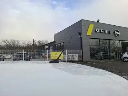 Photo 40 Peugeot 208  BlueHDi 100ch S&S BVM5