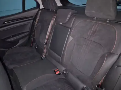 Photo 9 Renault Megane Mégane IV Berline E-TECH Plug-In Hybride 160