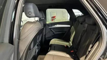 Photo 12 Audi Q5  40 TDI 204 S tronic 7 Quattro