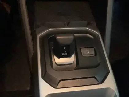 Photo 12 Dacia Duster  Hybrid 140