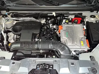 Photo 22 Dacia Duster  Hybrid 140