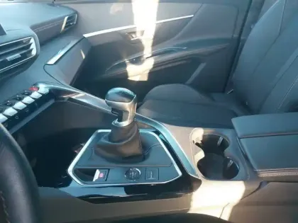 Photo 13 Peugeot 3008  BlueHDi 130ch S&S BVM6