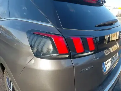 Photo 16 Peugeot 3008  BlueHDi 130ch S&S BVM6