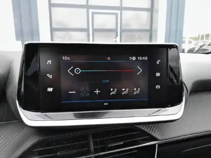 Photo 13 Peugeot 208  PureTech 100 S&S BVM6