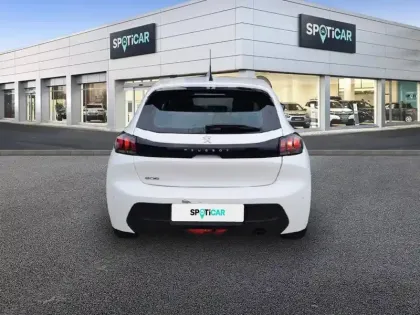 Photo 52 Peugeot 208  PureTech 100 S&S BVM6