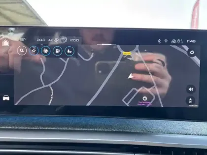 Photo 21 Peugeot 5008  Hybrid 145 e-DCS6