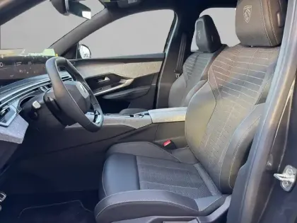 Photo 10 Peugeot 5008  Hybrid 145 e-DCS6