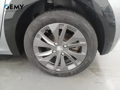 Photo 36 Peugeot 208  Electrique 50 kWh 136ch