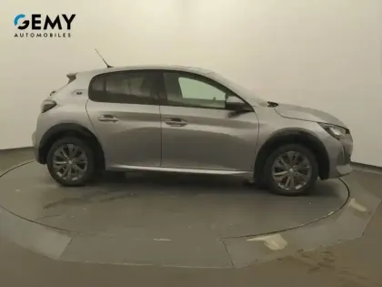 Photo 29 Peugeot 208  Electrique 50 kWh 136ch