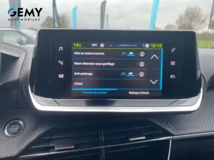 Photo 19 Peugeot 208  Electrique 50 kWh 136ch