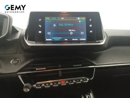 Photo 39 Peugeot 208  Electrique 50 kWh 136ch