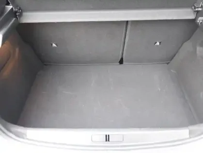 Photo 10 Peugeot 208  Hybrid 100 e-DCS6