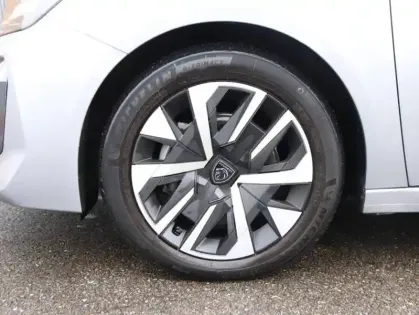 Photo 5 Peugeot 208  Hybrid 100 e-DCS6