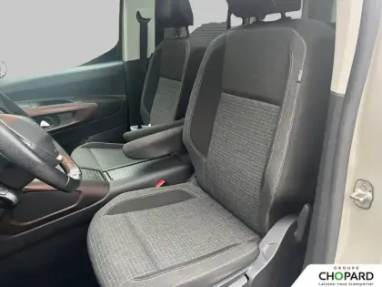 Photo 6 Peugeot Rifter  Standard PureTech 130 S&S EAT8 5pl