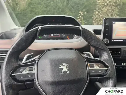 Photo 18 Peugeot Rifter  Standard PureTech 130 S&S EAT8 5pl