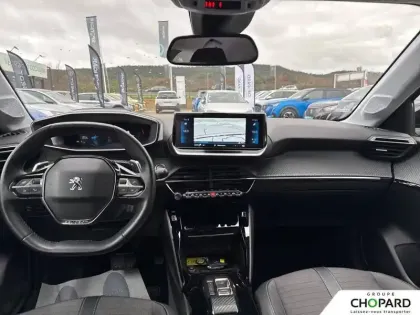 Photo 33 Peugeot 208  PureTech 100 S&S EAT8