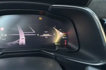 Photo 23 DS Ds 7  BlueHDi 130 EAT8