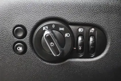 Photo 32 Mini Mini Hatch 3 Portes Cooper SE 184 ch