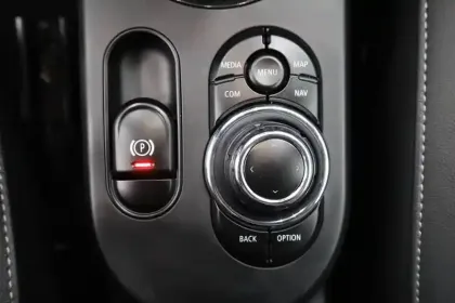 Photo 21 Mini Mini Hatch 3 Portes Cooper SE 184 ch