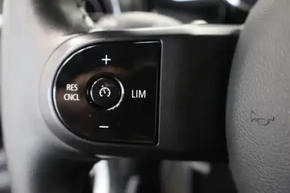 Photo 30 Mini Mini Hatch 3 Portes Cooper SE 184 ch