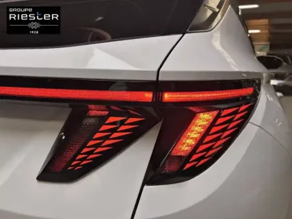 Photo 17 Hyundai Tucson  1.6 T-GDI 230 Hybrid BVA6