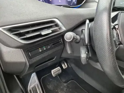 Photo 24 Peugeot 3008  BlueHDi 130ch S&S EAT8