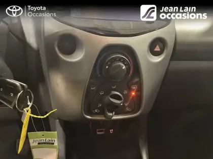 Photo 13 Toyota Aygo  1.0 VVT-i