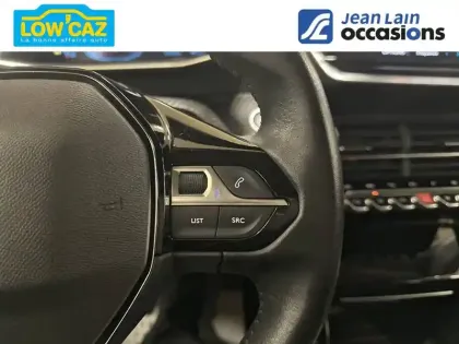 Photo 11 Peugeot 2008  PureTech 130 S&S BVM6