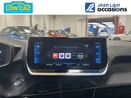 Photo 15 Peugeot 2008  PureTech 130 S&S BVM6