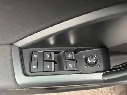 Photo 23 Audi Q3  35 TDI 150 ch S tronic 7