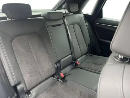 Photo 9 Audi Q3  35 TDI 150 ch S tronic 7