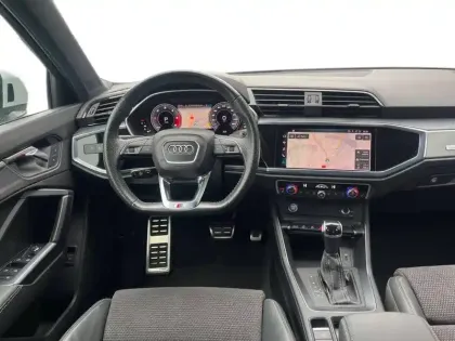 Photo 11 Audi Q3  35 TDI 150 ch S tronic 7