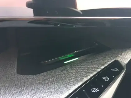 Photo 22 Peugeot 5008  Hybrid 145 e-DCS6