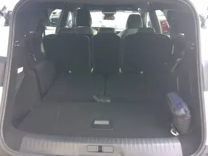 Photo 8 Peugeot 5008  Hybrid 145 e-DCS6