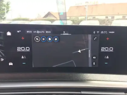 Photo 20 Peugeot 5008  Hybrid 145 e-DCS6