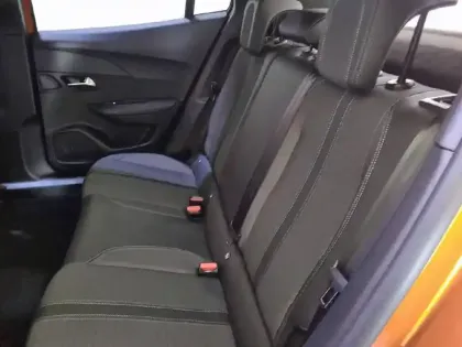 Photo 11 Peugeot 2008  PureTech 130 S&S BVM6