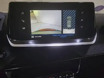 Photo 19 Peugeot 2008  PureTech 130 S&S BVM6