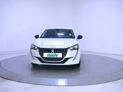 Photo 33 Peugeot 208  PureTech 100 S&S BVM6